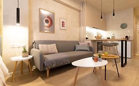 Apo-Zachari Elegant Apartment